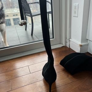 Stuart Weitzman AVENUE ZIP 95 KNEE-HIGH BOOT NIB